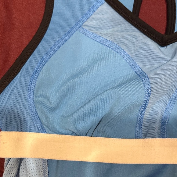 2 Nike Sports Tank Tops - 1 Blue & 1 Pink Tank Top (Pack of 2) - Size M - Picture 7 of 14